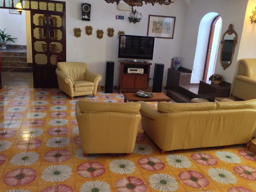 Hotel Villa Hermosa Ischia Luaran gambar