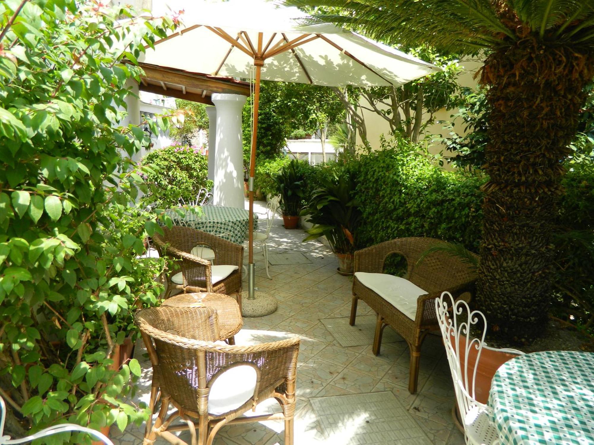 Hotel Villa Hermosa Ischia Luaran gambar